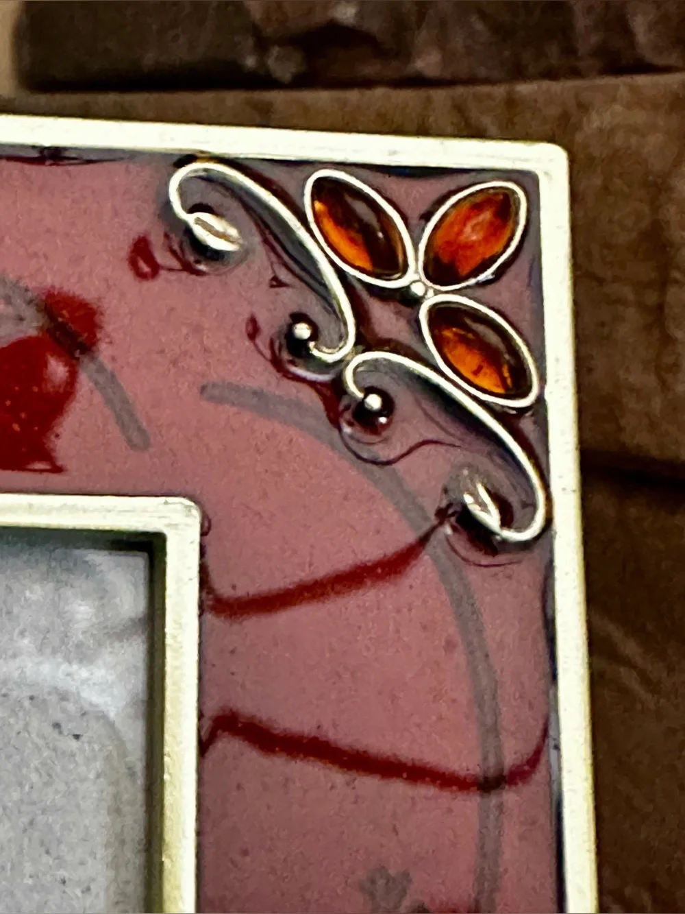 Vntg 2004 Burnes Boston red Enamel picture frame jeweled corner accents 3.5x5.5